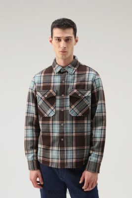 Woolrich Clothing - Woolrich Alaskan Check Overshirt in Recycled Italian Wool Blend Desert Check Men DL82686 Clothing