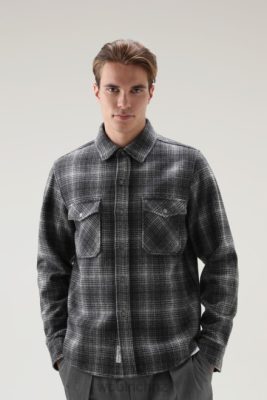 Woolrich Clothing - Woolrich Alaskan Check Overshirt in Recycled Italian Wool Blend Grey Hunting Men DL82668 Clothing