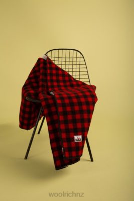 Woolrich Clothing - Woolrich Archival Wool and Sherpa Buffalo Check Blanket Red Buffalo Unisex DL82647 Accessories