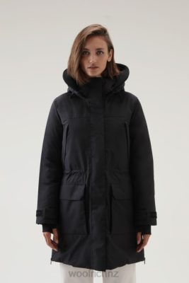 Woolrich Clothing - Woolrich Harveys Waterproof Parka in Pertex Revolve Black Women DL82212 Clothing