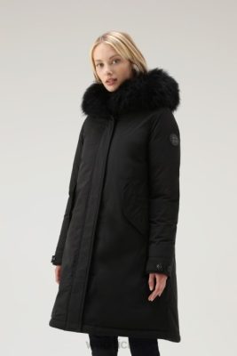 Woolrich Clothing - Woolrich Keystone Long Parka in Urban Touch with Cashmere Fur Black Women DL82221 Clothing