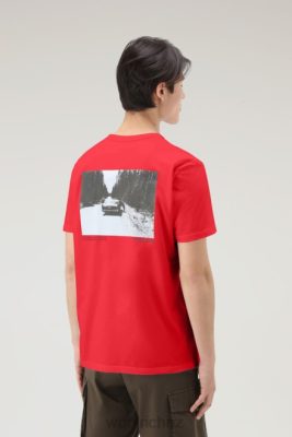 Woolrich Clothing - Woolrich T-shirt in Pure Cotton with Yellowstone Graphic Print Sky Red Men DL82470 Clothing