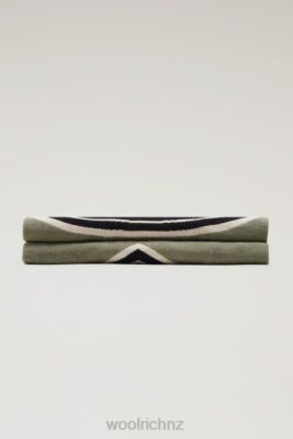 Woolrich Clothing - Woolrich Trails Blanket in Pure Cotton Dark Green Unisex DL8283 Accessories