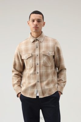 Woolrich NZ - Woolrich Alaskan Check Overshirt in Recycled Italian Wool Blend Camel Hunting Men DL82691 Clothing