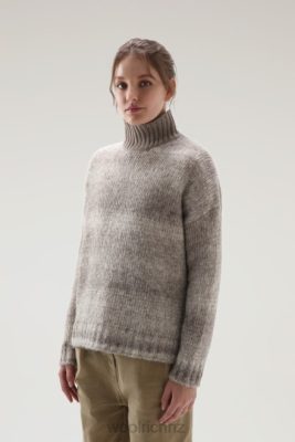 Woolrich NZ - Woolrich Degrade Turtleneck in Alpaca Wool and Cotton Blend Gold Khaki Women DL82274 Clothing