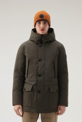 Woolrich Parka - Woolrich Arctic Parka in Stretch Nylon Dark Green Men DL82825 Clothing