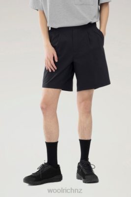 Woolrich Parka - Woolrich High Aeration Shorts in Stretch Ripstop Black Men DL82522 Clothing