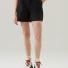 Woolrich Parka - Woolrich Pure Cotton Poplin Shorts 4 Black Women DL82105 Clothing